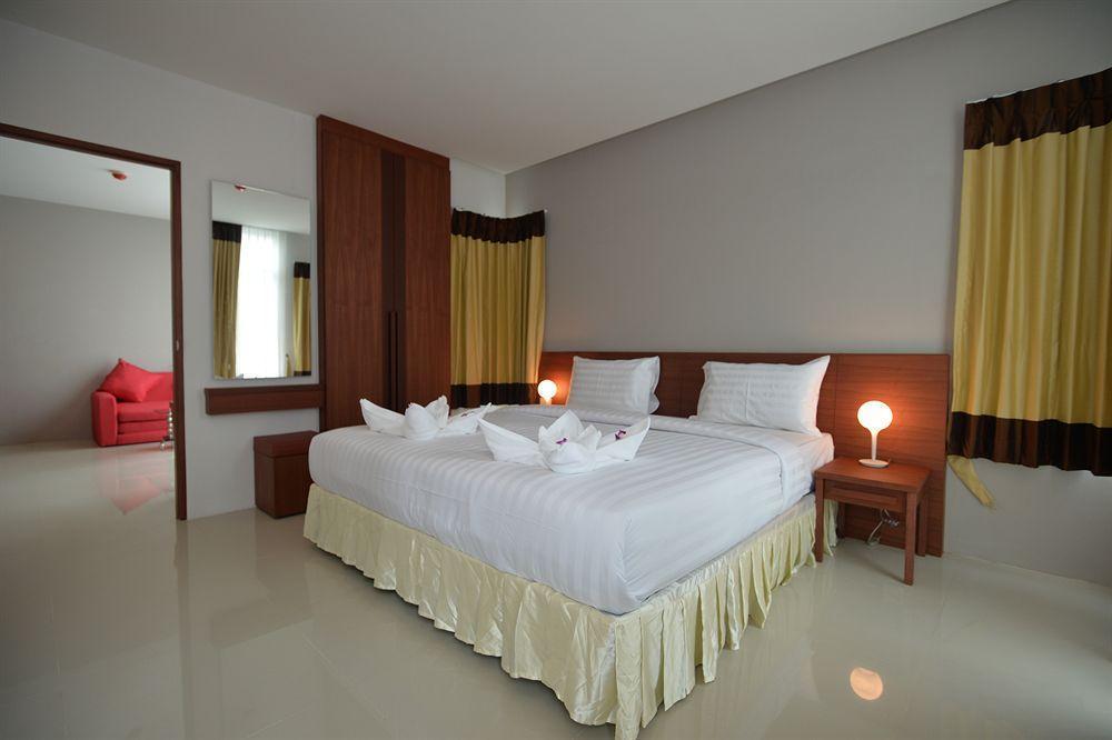 Baan Lukkan Patong Resort Phuket Екстериор снимка