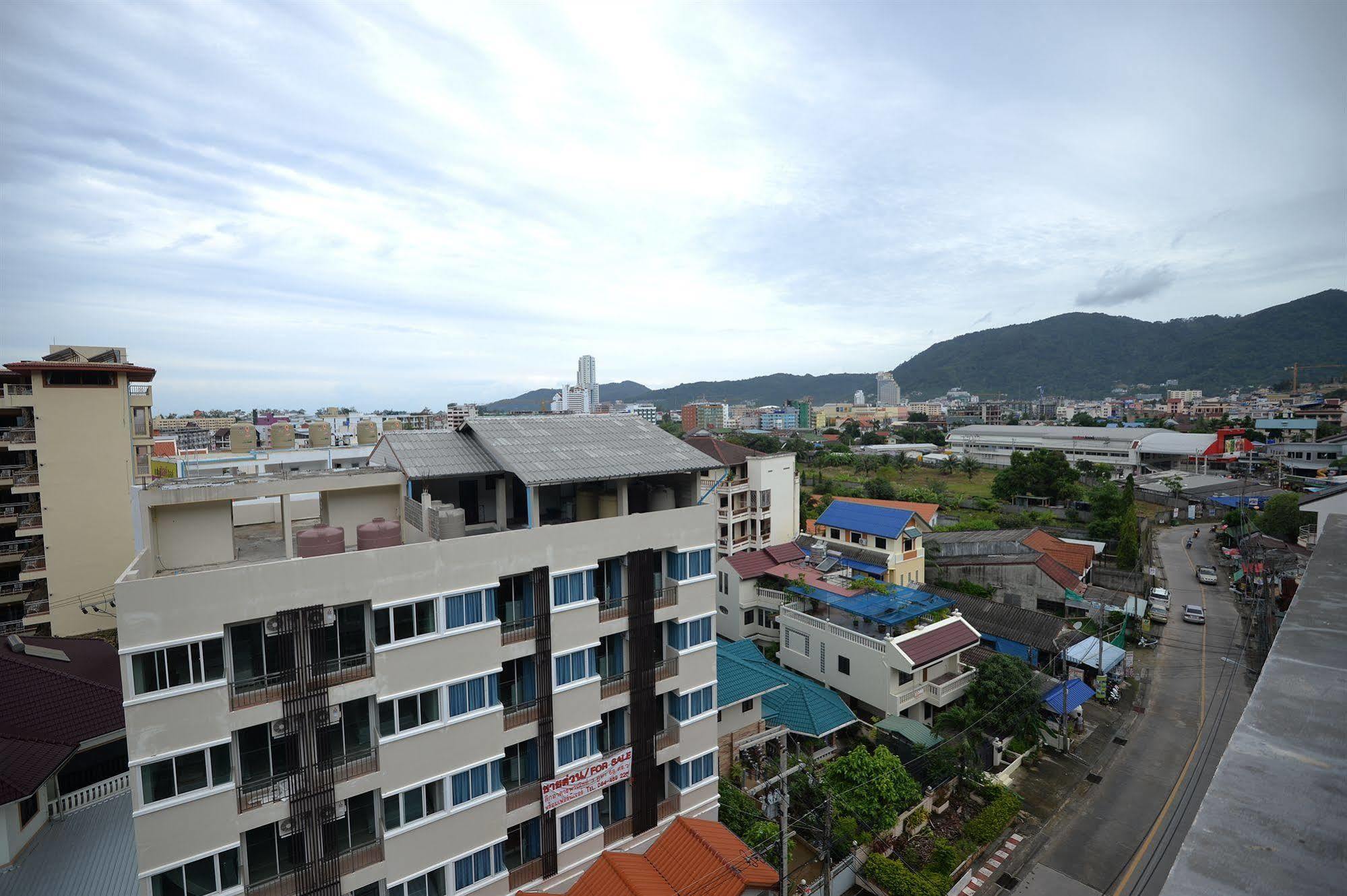 Baan Lukkan Patong Resort Phuket Екстериор снимка