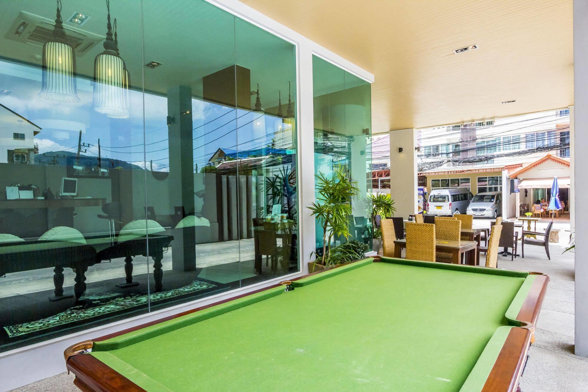 Baan Lukkan Patong Resort Phuket Екстериор снимка